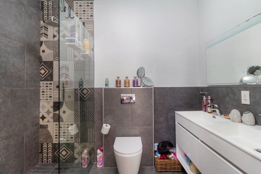 3 Bedroom Property for Sale in Sandown Western Cape
